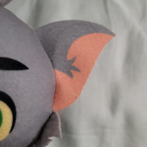 Funko Tom and Jerry Tom Game Stop Exclusive Plush - Picture 4 of 5